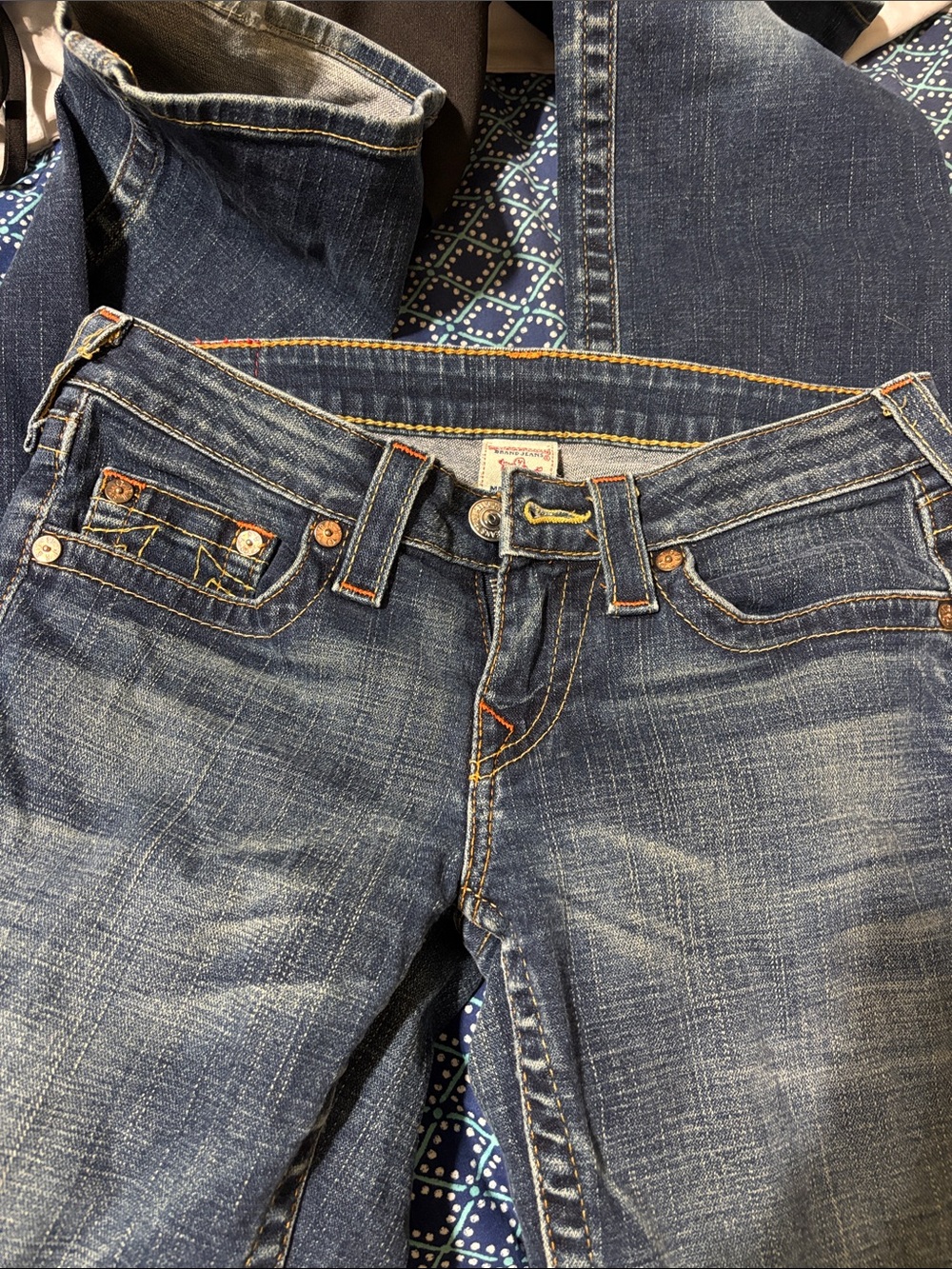 TRUE RELIGION Classic Women's Dark Wash Jeans - Blue - Picture 2 of 3